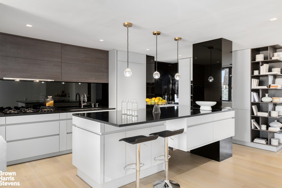22 West 66th Street Lincoln Square New York NY 10023