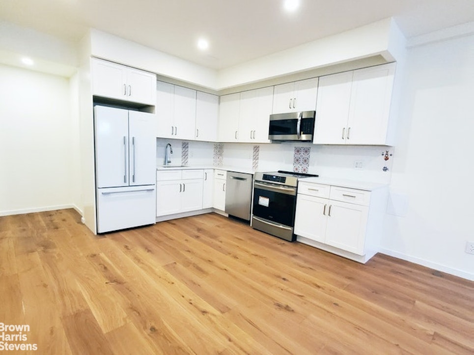 Photo 1 of 363 Parkside Avenue 1, Prospect Lefferts Gardens, New York, $3,500, Web #: 23490516