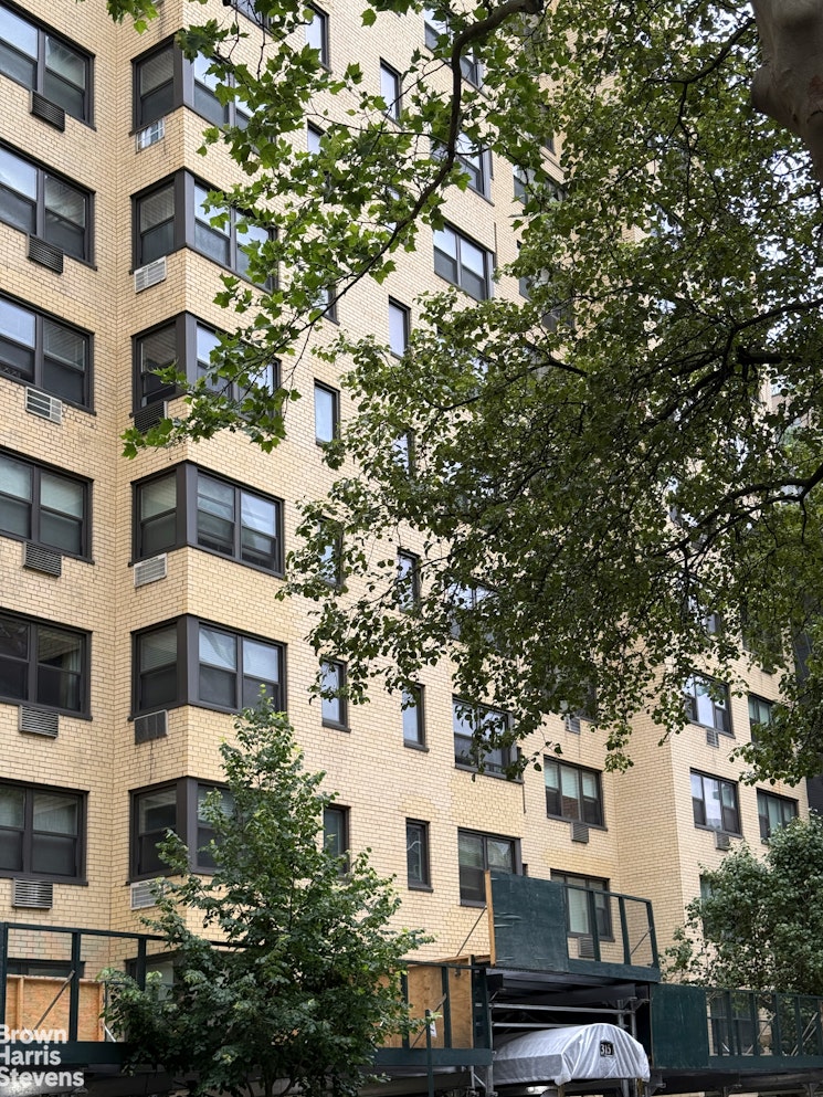 315 East 69th Street 7G Upper East Side New York NY 10021