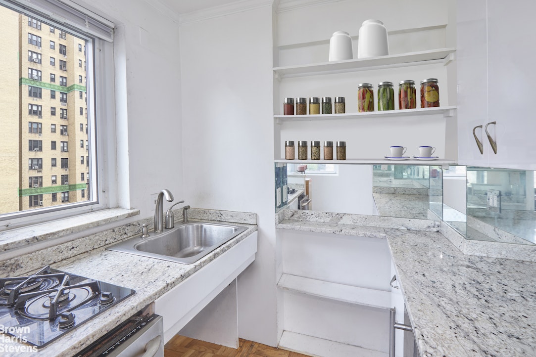 315 East 69th Street 7G Upper East Side New York NY 10021