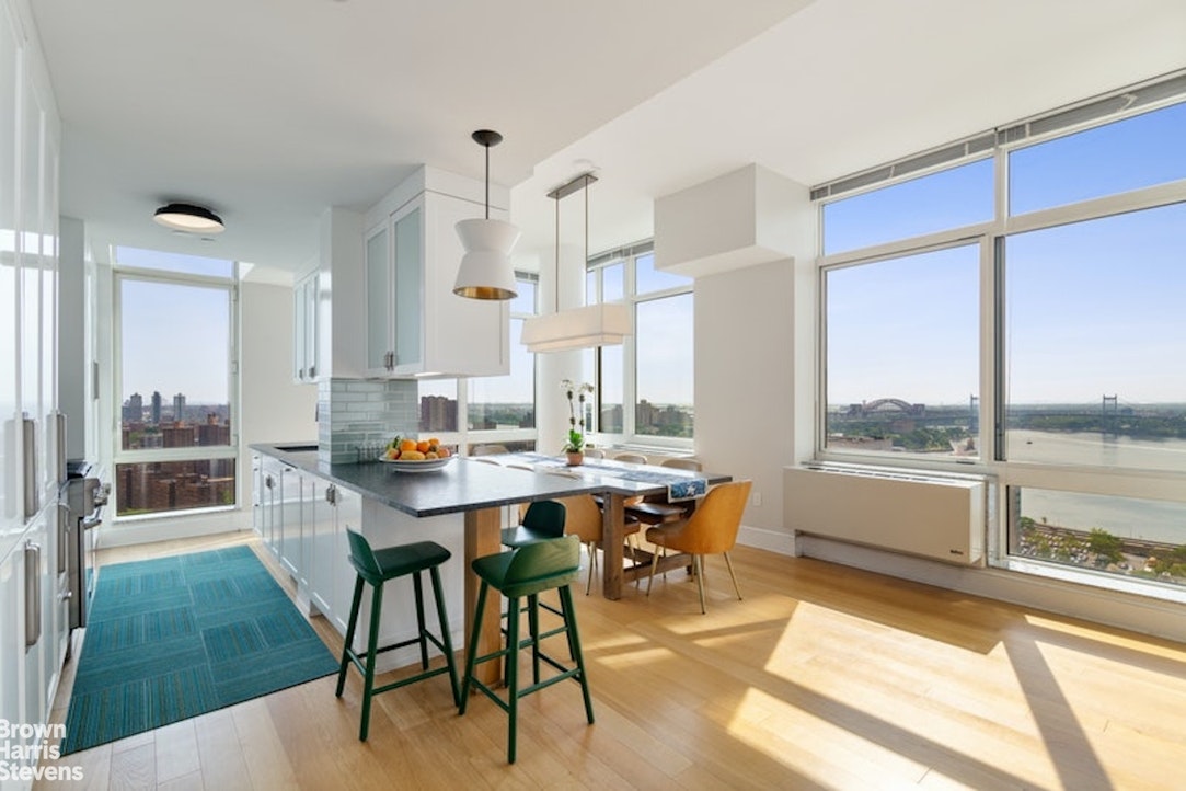 Photo 1 of 217 East 96th Street 30Mn, Upper East Side, NYC, $1,950,000, Web #: 23492961