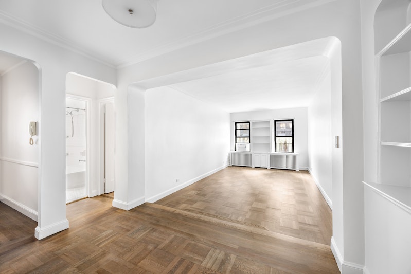 349 East 49th Street 6P, Midtown East, Midtown East, NYC - 1 Bedrooms  
1 Bathrooms  
4 Rooms - 