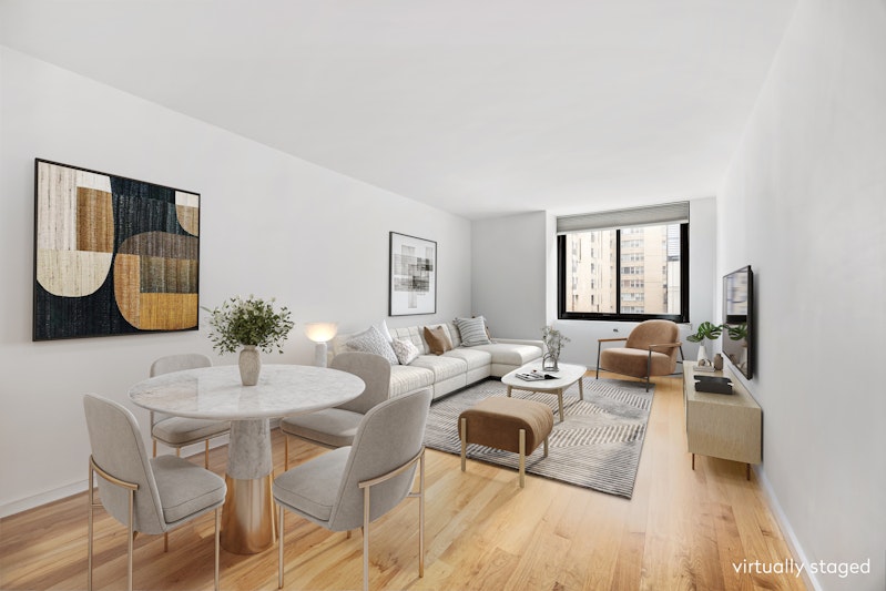 Property for Sale at 515 East 72nd Street 5F, Upper East Side, Upper East Side, NYC - Bedrooms: 1 
Bathrooms: 1 
Rooms: 3  - $995,000