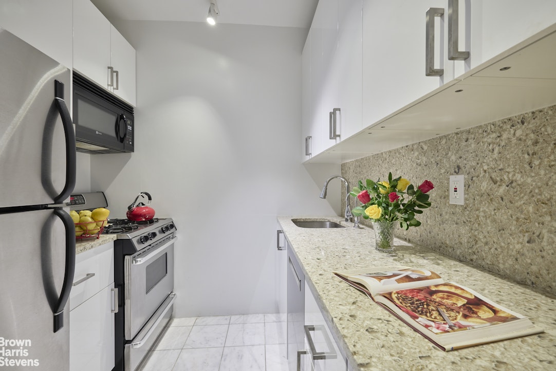 2000 Broadway 15A Lincoln Square New York NY 10023