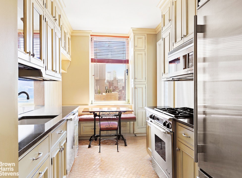 201 East 80th Street 19THFLOOR Upper East Side New York NY 10075