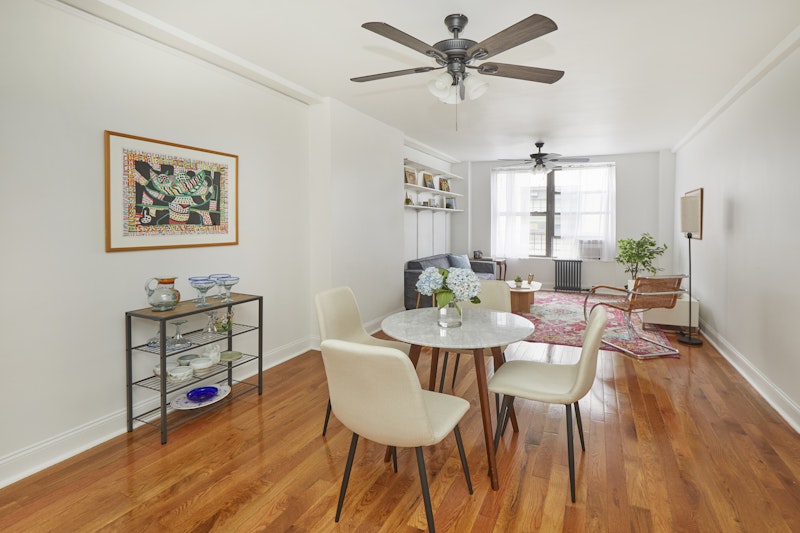 545 West 111th Street 10I, Morningside Heights, Upper Manhattan, NYC - 2 Bedrooms  
1 Bathrooms  
4 Rooms - 