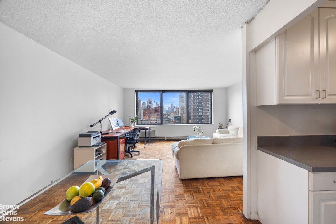 1619 Third Avenue 17J Upper East Side New York NY 10128