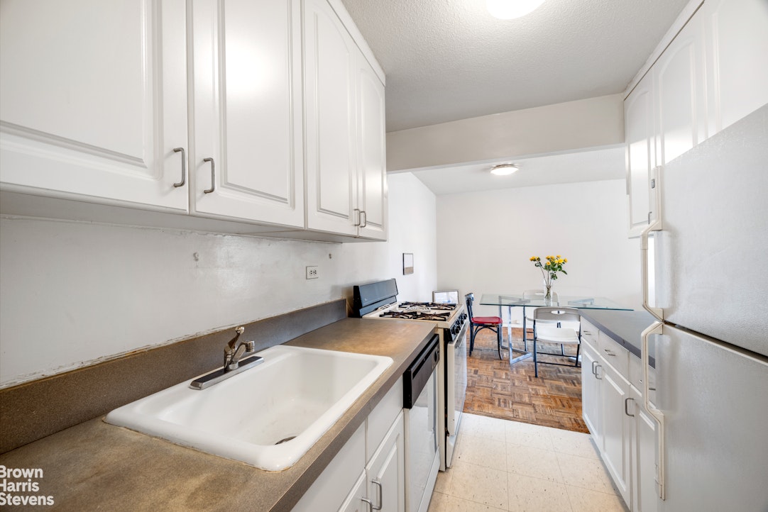1619 Third Avenue 17J Upper East Side New York NY 10128