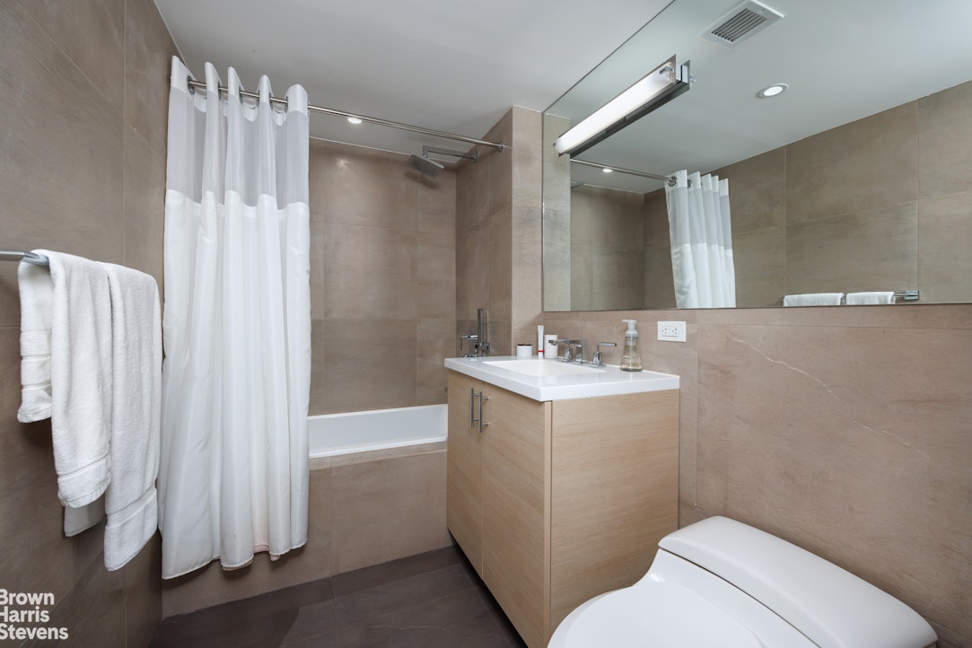 393 West End Avenue 7D Upper West Side New York NY 10024