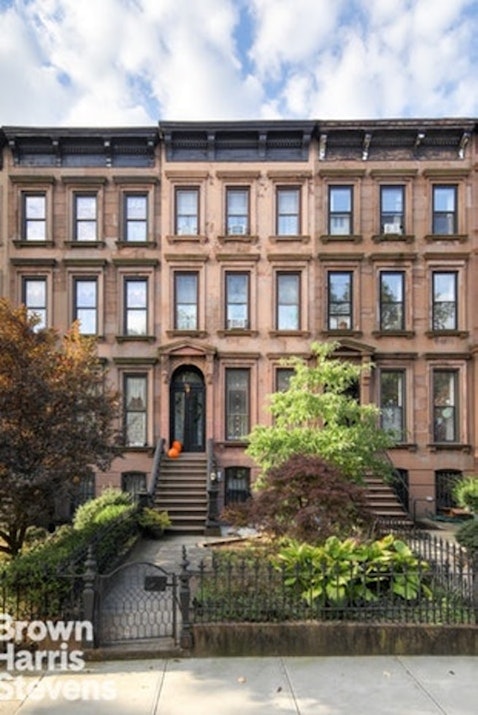 320 President Street Garden, Carroll Gardens, Brooklyn, New York - 1 Bedrooms  
1 Bathrooms  
3 Rooms - 