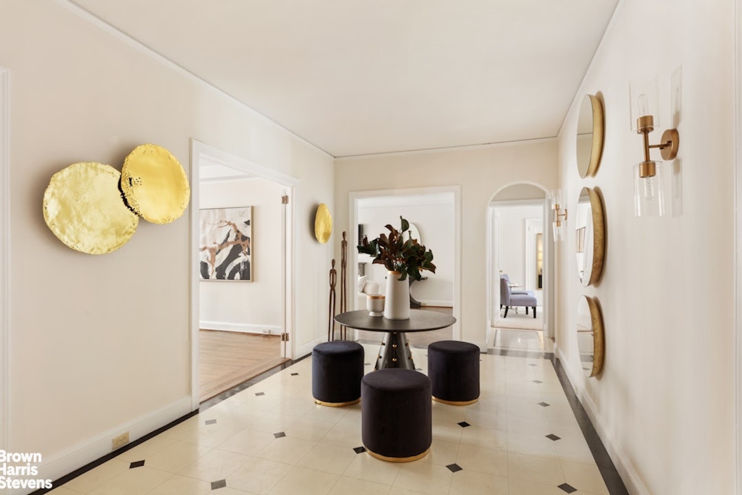 Photo 1 of 1088 Park Avenue 11E, Upper East Side, NYC, $3,250,000, Web #: 23506510