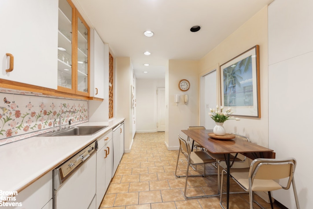 1088 Park Avenue 11E Carnegie Hill New York NY 10128