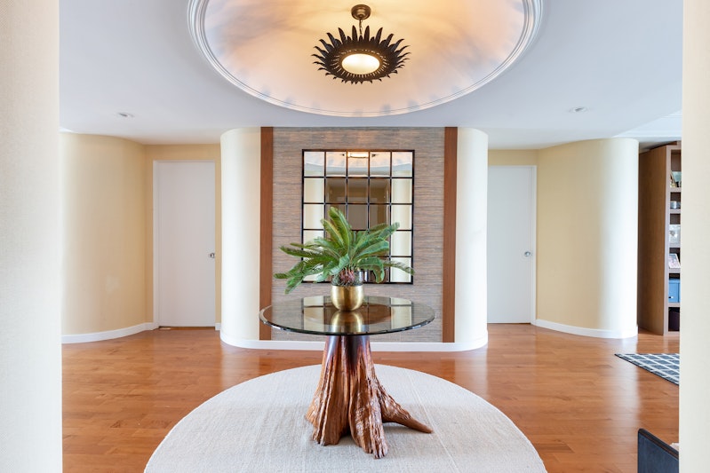 425 East 58th Street 30A, Midtown East, Midtown East, NYC - 2 Bedrooms  
3.5 Bathrooms  
6 Rooms - 