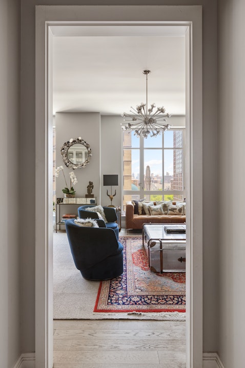 200 East 95th Street, Upper East Side, Upper East Side, NYC - 3 Bedrooms  
3 Bathrooms  
5 Rooms - 