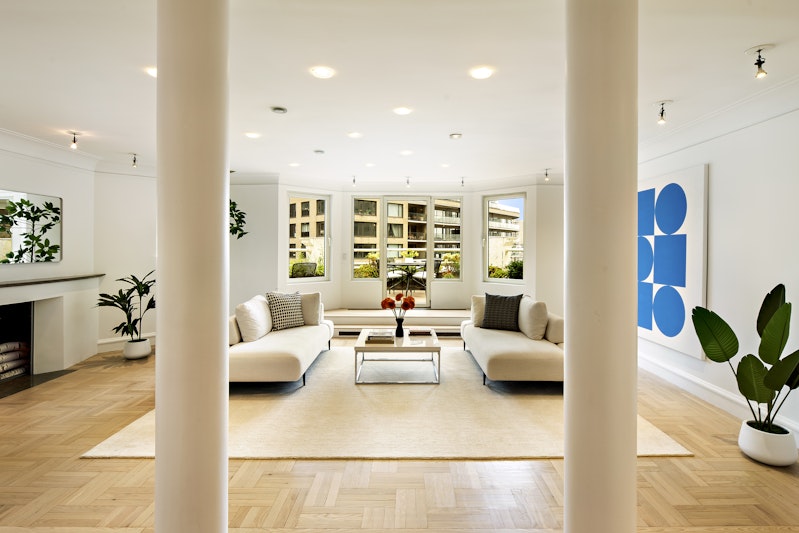 180 West 58th Street Phc, Midtown West, Midtown West, NYC - 2 Bedrooms  
2 Bathrooms  
5 Rooms - 