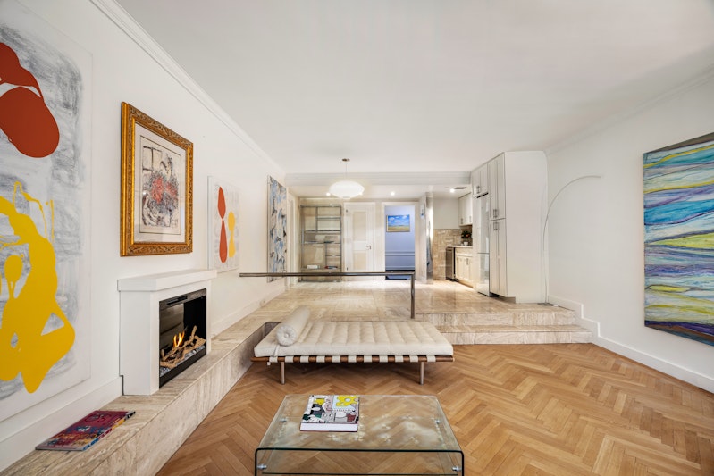 150 Central Park S 906, Midtown West, Midtown West, NYC - 1 Bedrooms  
1 Bathrooms  
3 Rooms - 