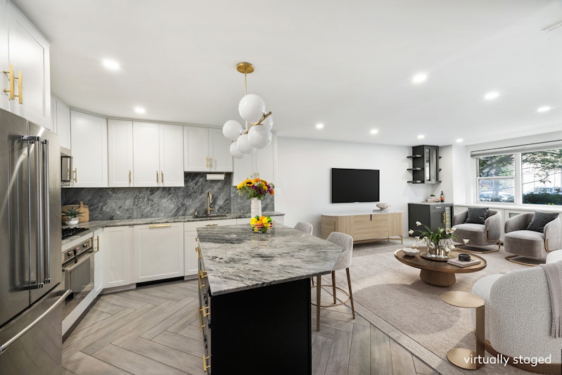 340 East 80th Street 1D, Upper East Side, Upper East Side, NYC - 2 Bedrooms  
2 Bathrooms  
5 Rooms - 