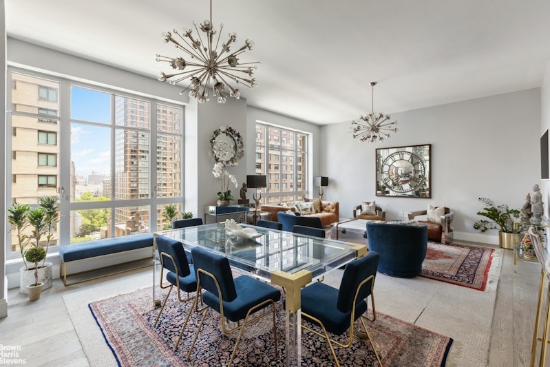 200 East 95th Street, Upper East Side, Upper East Side, NYC - 3 Bedrooms  
3 Bathrooms  
5 Rooms - 