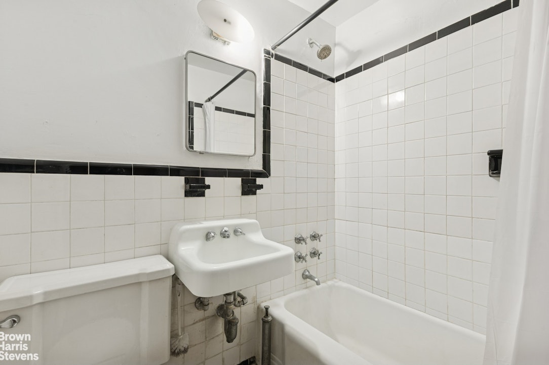 175 Columbia Heights 4R Brooklyn Heights Brooklyn NY 11201