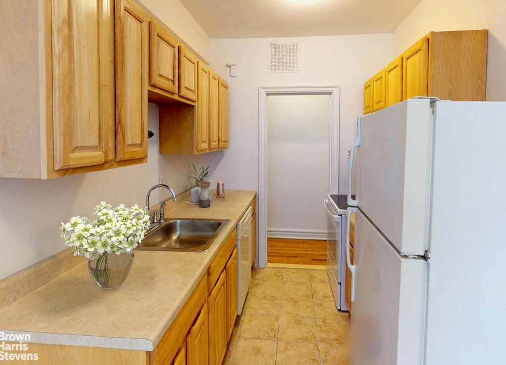 1100 Grand Concourse Concourse Bronx NY 10452