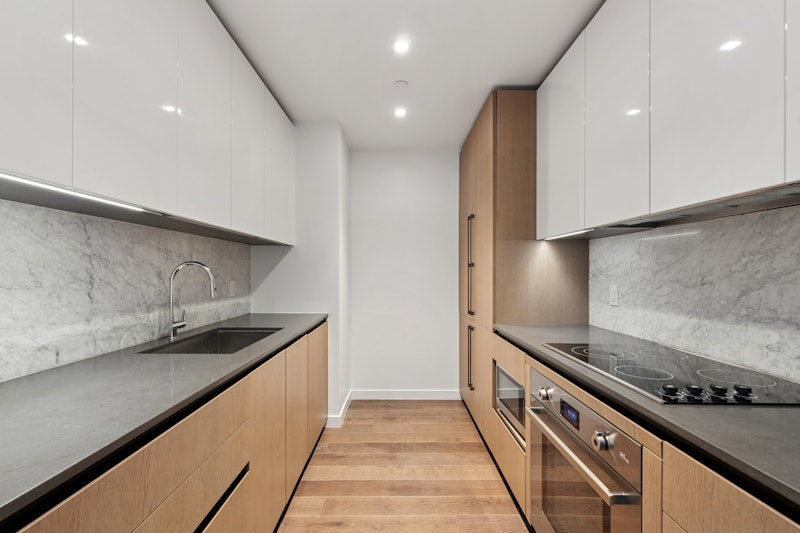 302 East 96th Street 302, Upper East Side, Upper East Side, NYC - 2 Bedrooms  
2 Bathrooms  
4 Rooms - 