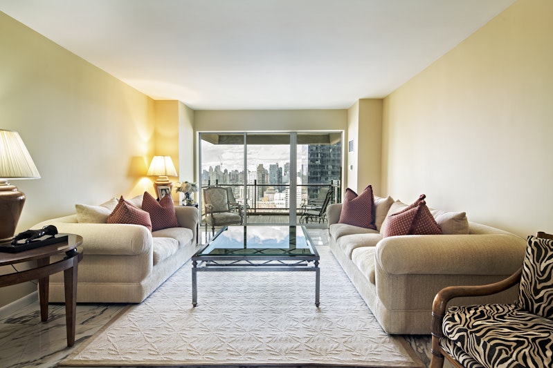 425 East 58th Street 31A, Midtown East, Midtown East, NYC - 3 Bedrooms  
3.5 Bathrooms  
6 Rooms - 