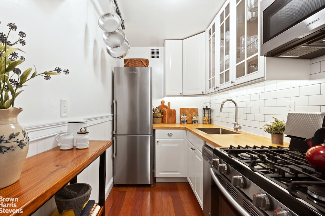 520 East 72nd Street 1P Upper East Side New York NY 10021