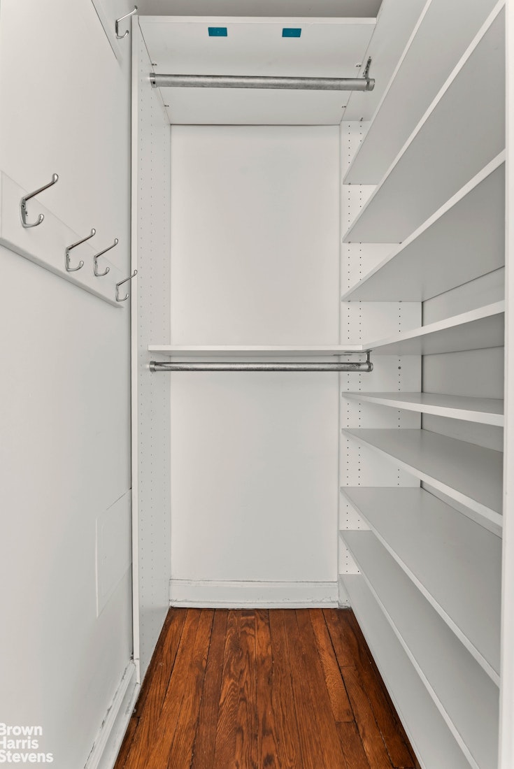 54 East 8th Street 4L Greenwich Village New York NY 10003