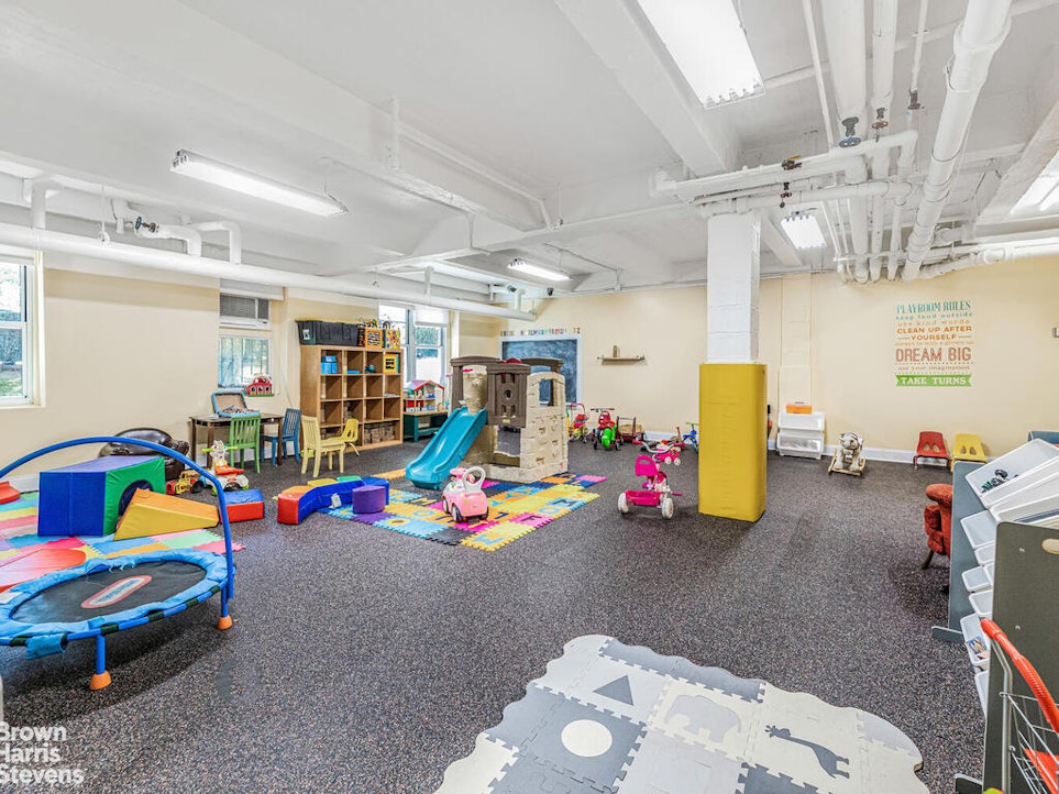 3901 Independence Avenue Riverdale Bronx NY 10463