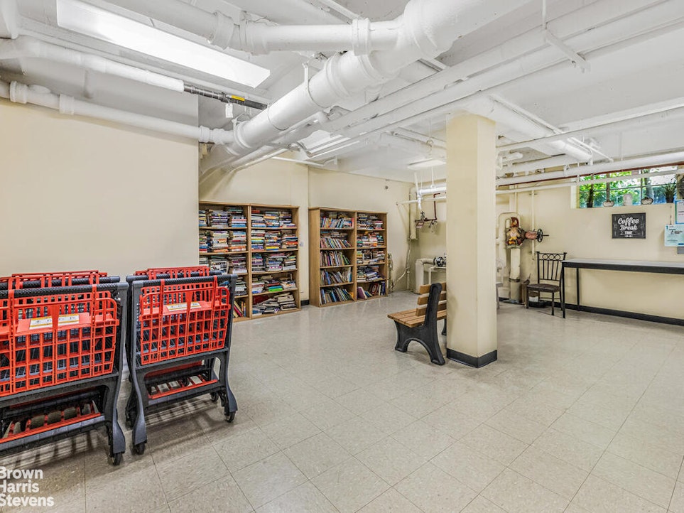 3901 Independence Avenue Riverdale Bronx NY 10463