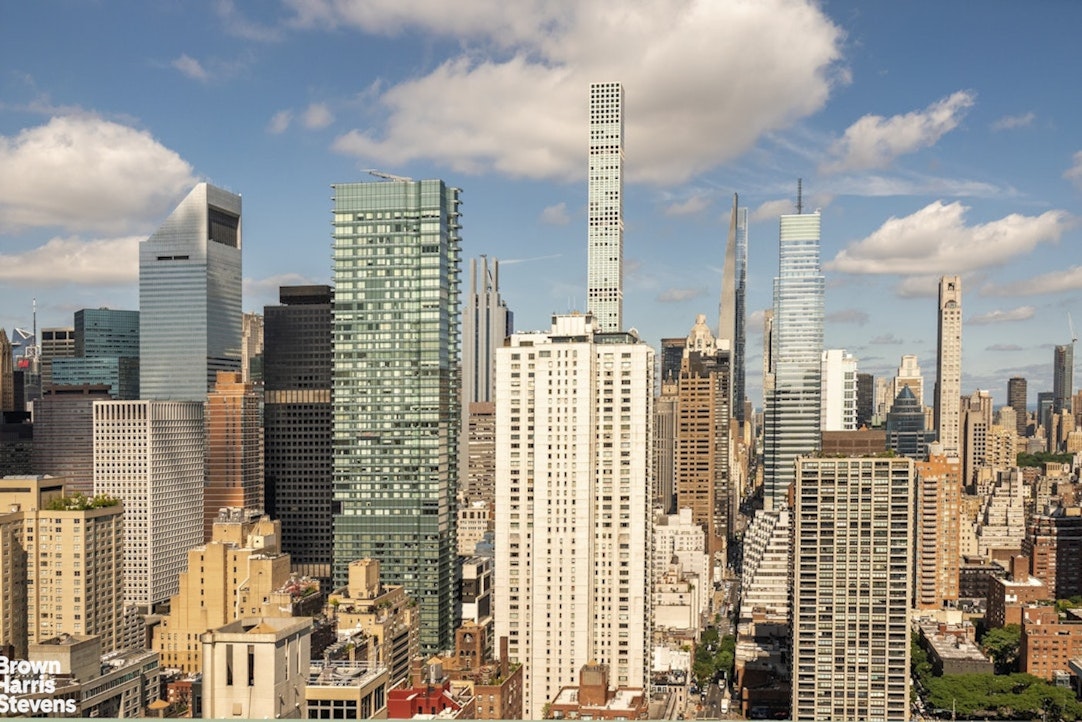 425 East 58th Street Sutton Place New York NY 10022
