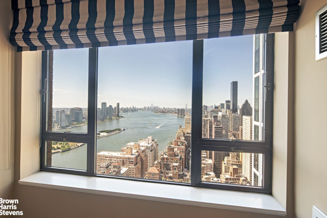 425 East 58th Street Sutton Place New York NY 10022