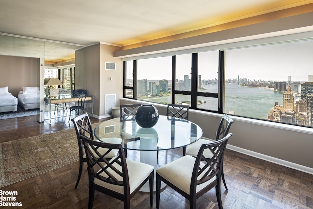 425 East 58th Street Sutton Place New York NY 10022