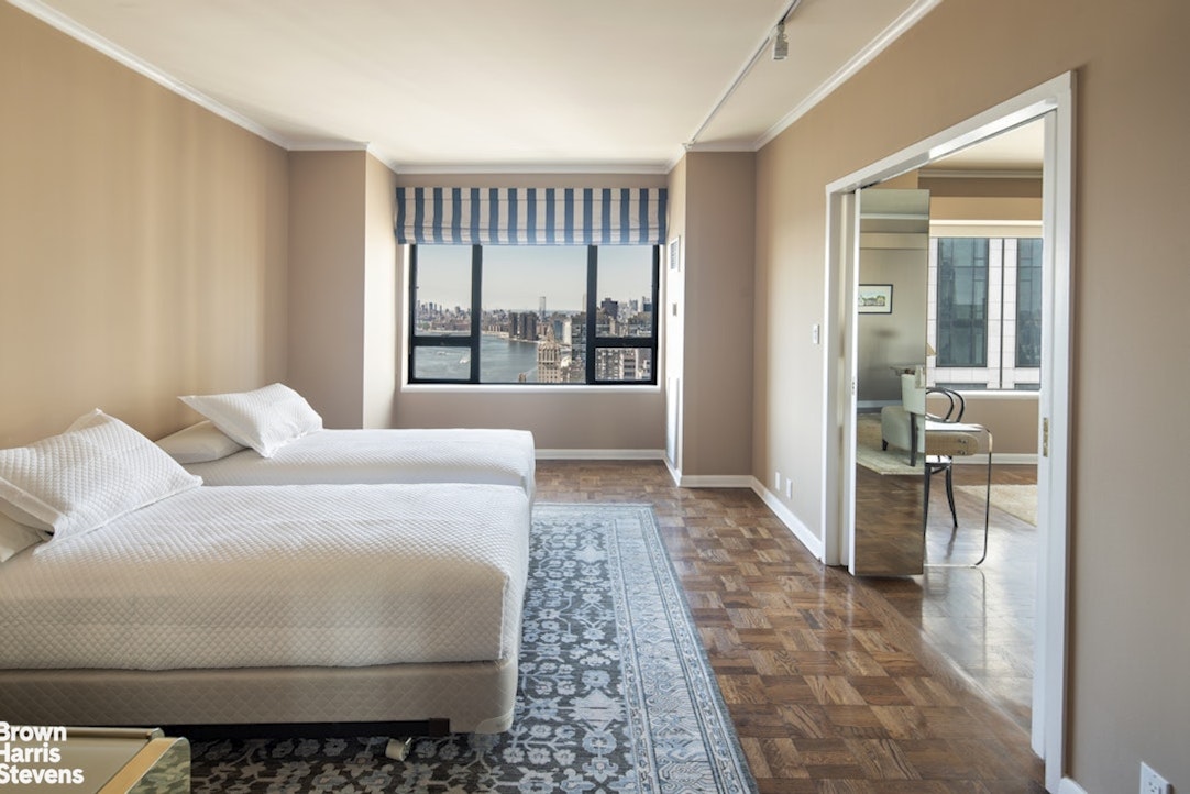 425 East 58th Street Sutton Place New York NY 10022