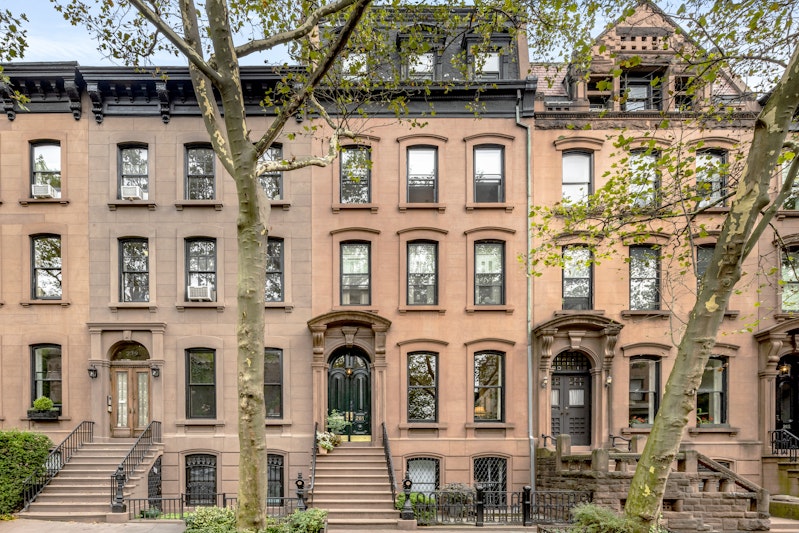 261 Hicks Street, Brooklyn Heights, Brooklyn, New York - 7 Bedrooms  
4.5 Bathrooms  
12 Rooms - 