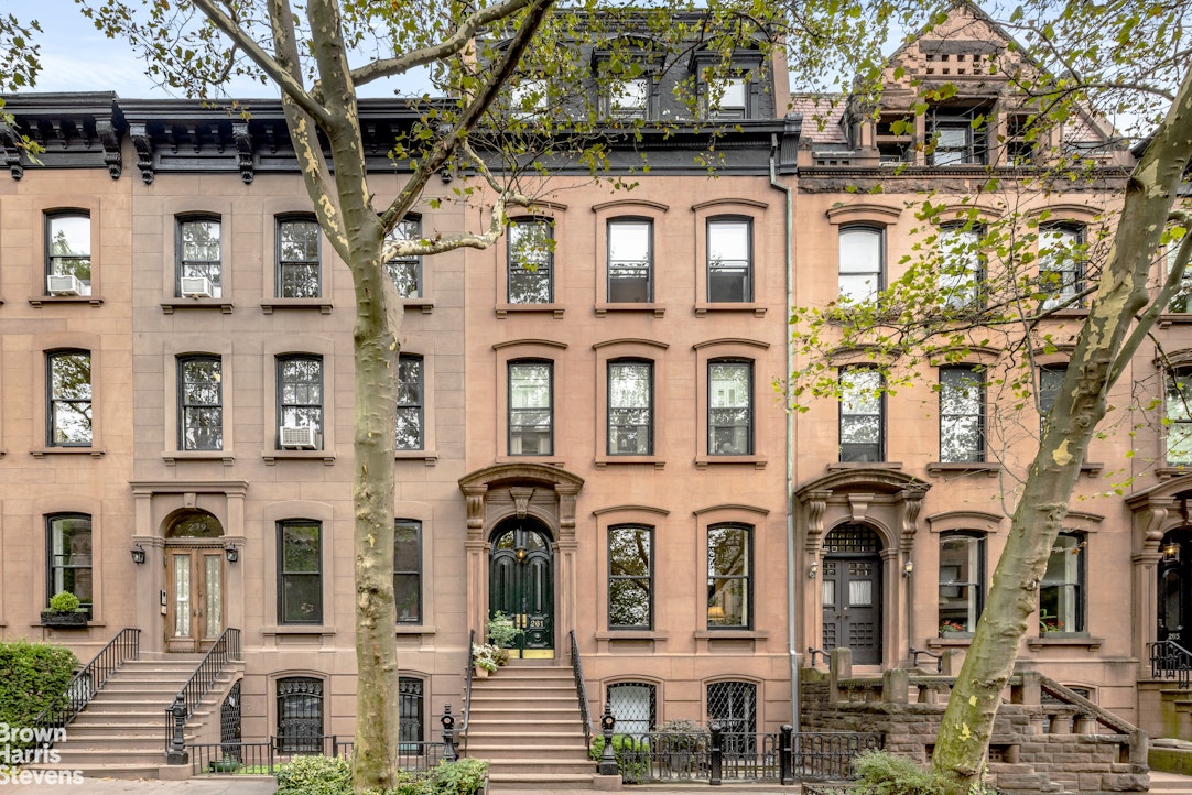Photo 1 of 261 Hicks Street, Brooklyn Heights, New York, $6,900,000, Web #: 23564485