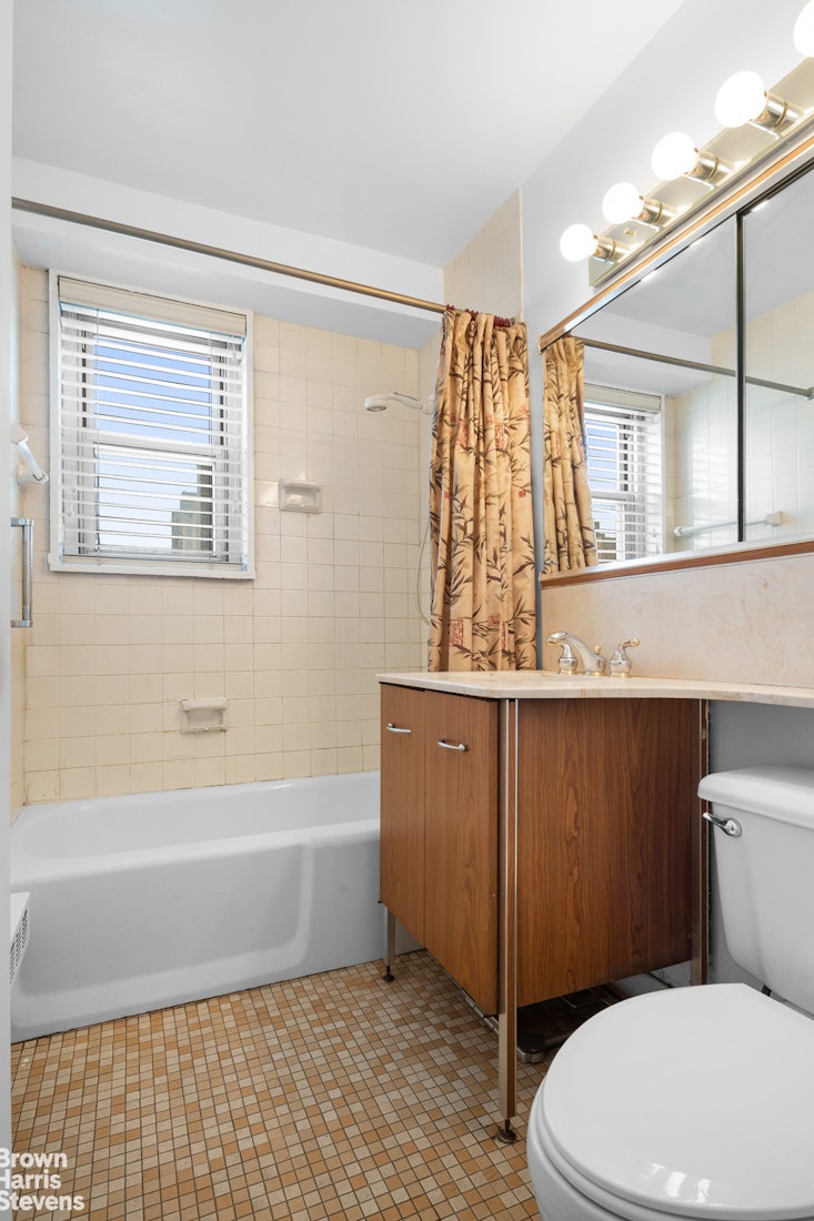 345 East 86th Street Upper East Side New York NY 10028