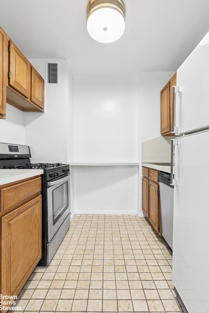 525 East 82nd Street 8D Upper East Side New York NY 10028