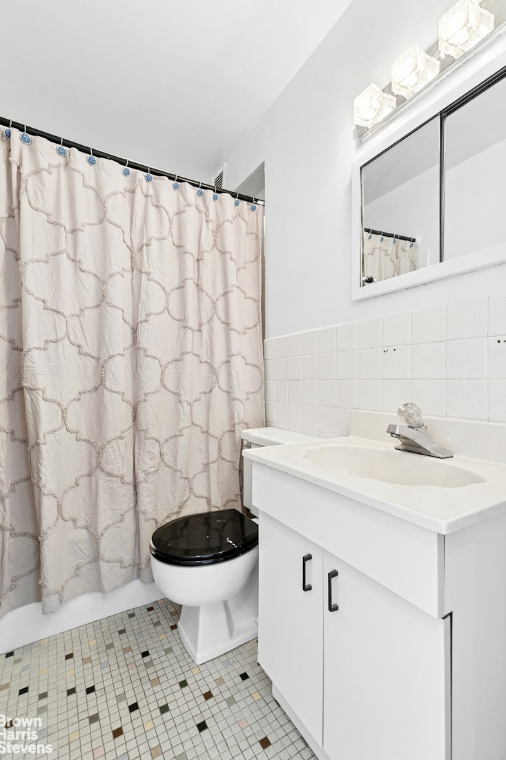 525 East 82nd Street 8D Upper East Side New York NY 10028