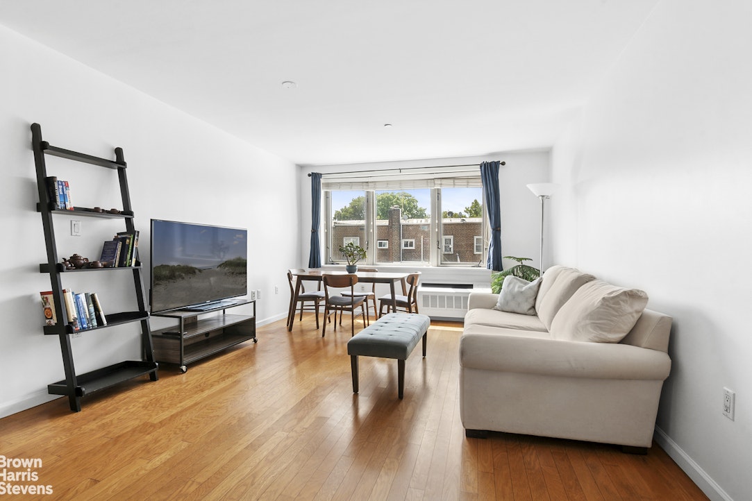 33-30 61st Street Woodside Queens NY 11377