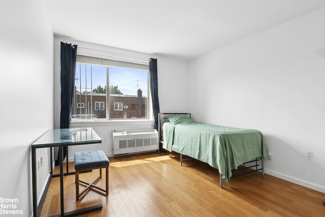 33-30 61st Street Woodside Queens NY 11377