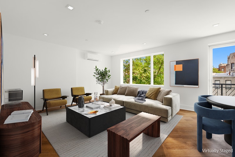 553 West 182nd Street 5R, Fort George, Upper Manhattan, NYC - 2 Bedrooms  
1.5 Bathrooms  
4 Rooms - 