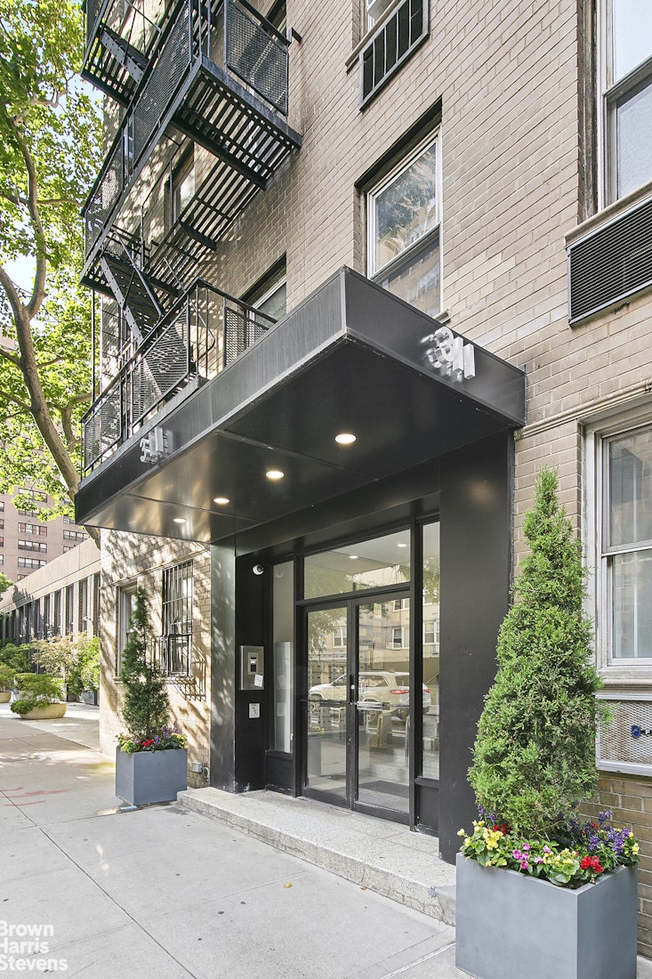 311 East 25th Street Kips Bay New York NY 10010