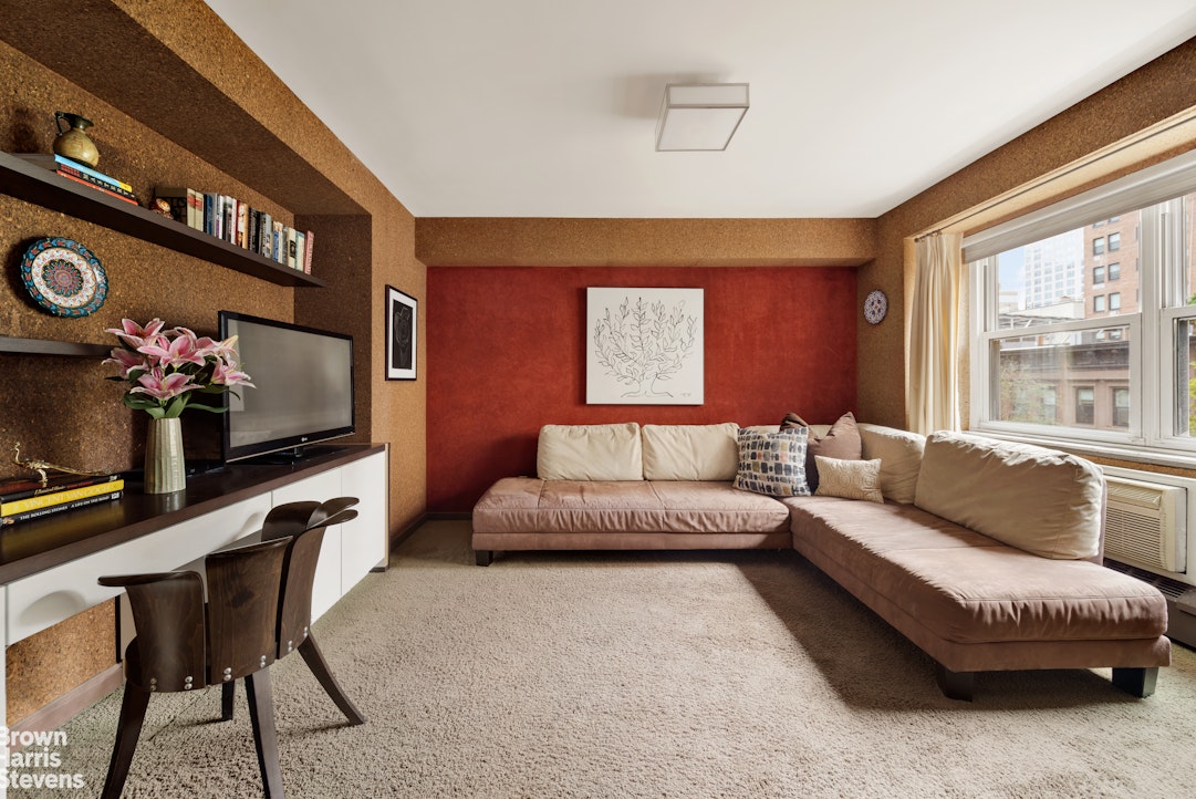 315 East 69th Street Upper East Side New York NY 10021