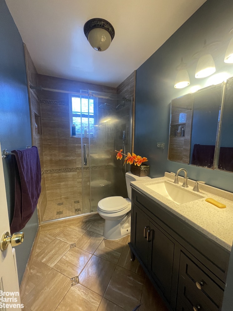 2524 Radcliff Avenue Morris Park Bronx NY 10469