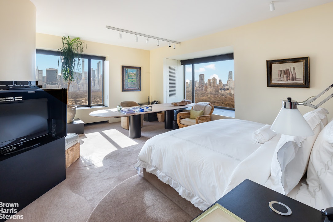 980 Fifth Avenue 24/25A Upper East Side New York NY 10075