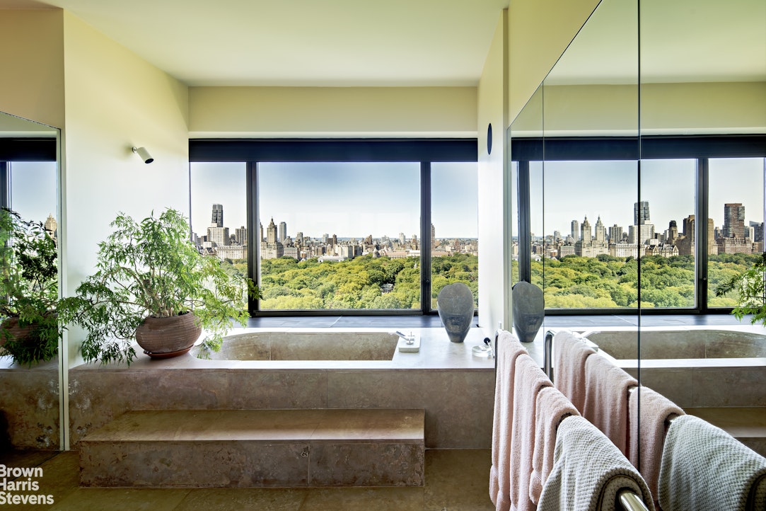 980 Fifth Avenue 24/25A Upper East Side New York NY 10075