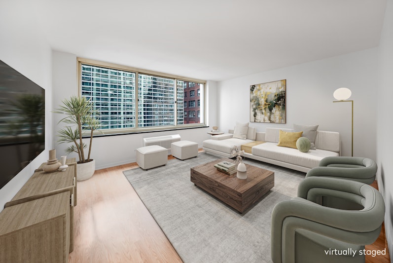 333 East 45th Street 9F, Midtown East, Midtown East, NYC - 1 Bedrooms  
1 Bathrooms  
3 Rooms - 