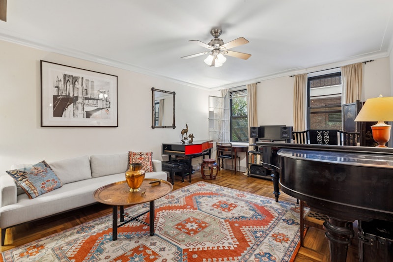 111 West 94th Street 1A, Upper West Side, Upper West Side, NYC - 1 Bedrooms  
1 Bathrooms  
3.5 Rooms - 