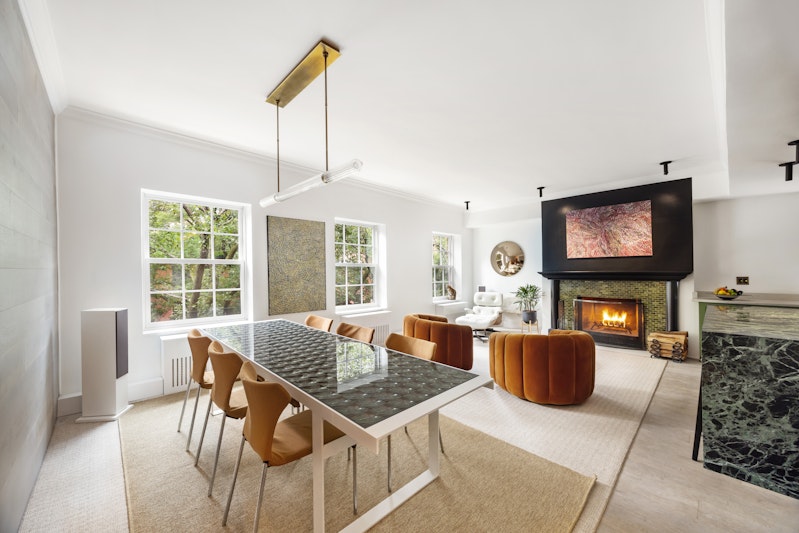 139 West 13th Street 4, West Village, Downtown, NYC - 3 Bedrooms  
2 Bathrooms  
7 Rooms - 